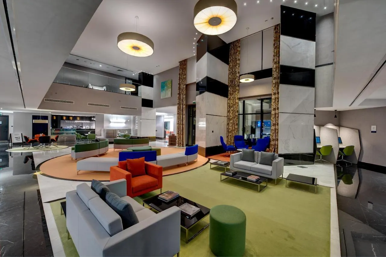 Novotel Sharjah Expo Centre 4*,